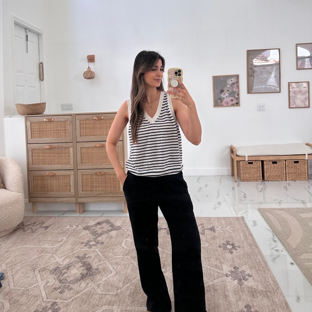 Gap Striped Vest